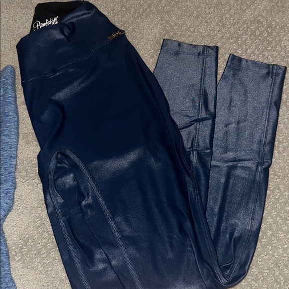 7pc Bombshell Sportswear Leggings/ Sports Bras in Multiple Colors - Picture 4 of 8